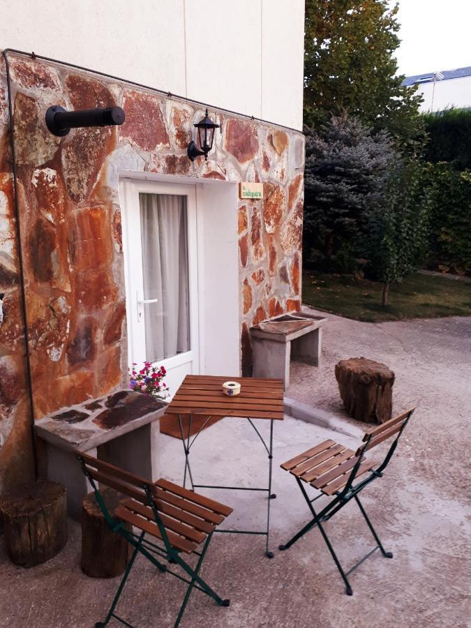 La Madriguera Apartamento Otero de Herreros Exterior foto